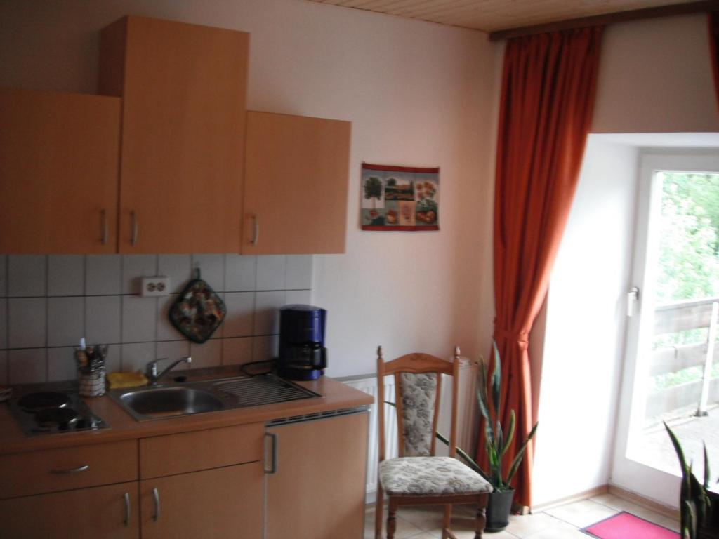 Gasthaus Zehrermuehle Schonberg  Ruang foto